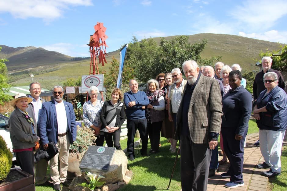 HONOURING A FORGOTTEN CHAPTER OF HEMEL-EN-AARDE’S HISTORY